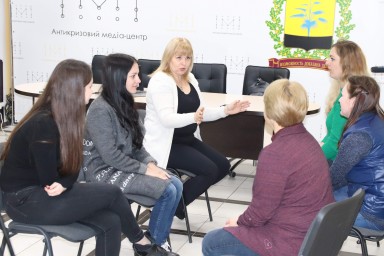 Представники мас-медіа Донеччини навчалися мистецтву ведення діалогу та примирення під час конфлікту