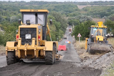 ​Громадськість обговорила ремонт доріг на Луганщині