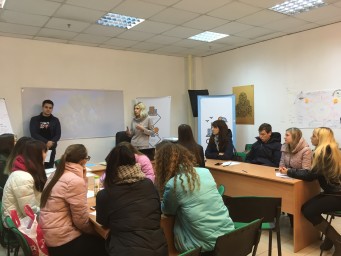 В Сєвєродонецьку та Новоайдарі активні громадяни та представники регіональний мас-медіа вчились вико
