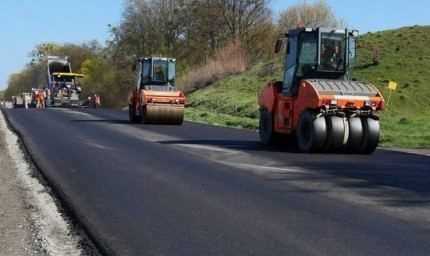 В начале мая планируют закончить ремонт дороги Рубежное-Северодонецк